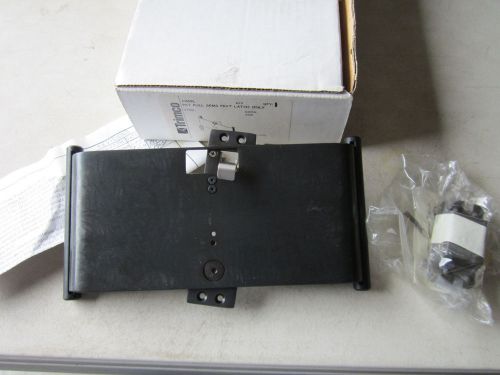 Trimco 1069L Pock Door Semi Privacy Latch Oil Rubbed Bronze NOS