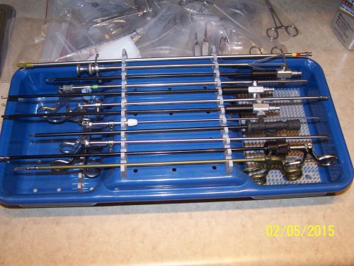 LAPAROSCOPIC INSTRUMENT SET 12 PIECE &amp; CONTAINER GRASPERS, ELECTRODES, RETRACTOR