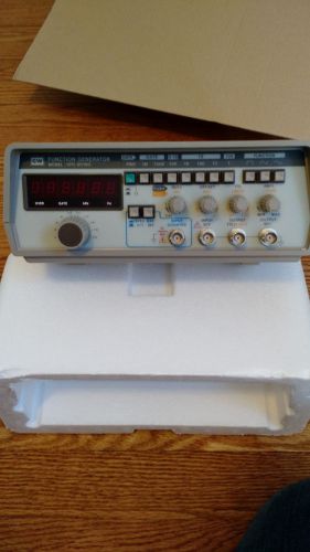 GW Instek GFG-8016G Function Generator - New in Box