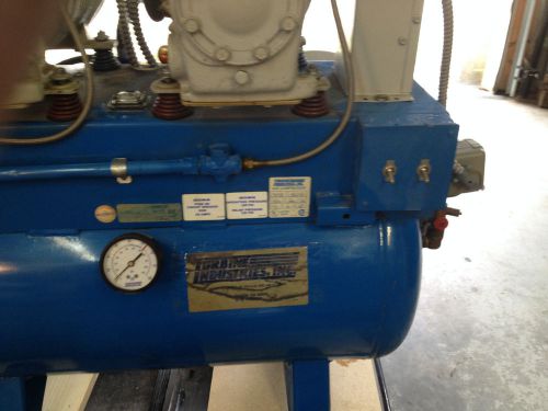 Dental Compressor Turbine Industries ND02B, Dual, 20 Gal.