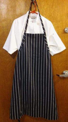 Chef Works White Basic Chef Coat Short Sleeve- Size Small- Bundle