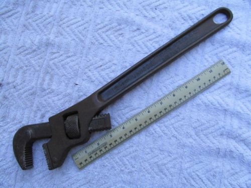 Vintage Lawson Angled Head 18&#034; Heavy Duty Pipe Wrench, USHCO Mfg. Co. Inc.