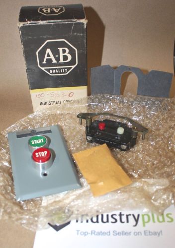 NOS AB Allen Bradley Bulletin 800S Standard Duty Push Button Start STOP 800S-2AS