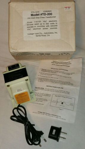 HYBRINETICS Model TC-200 Step Down Autotransformer 200 WATTS w/Adaptor Plug, NEW