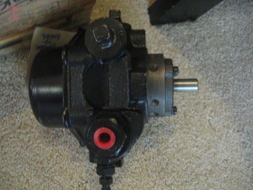 NEW Webster / Sid Harvey Two-Stage Rotary Pump w/ bypass plug  #- 2R162B 1G