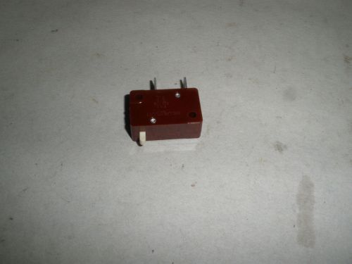 Vintage E18-00M NO snap action limit switch NOS Cherry Electric E18 USA made (1)