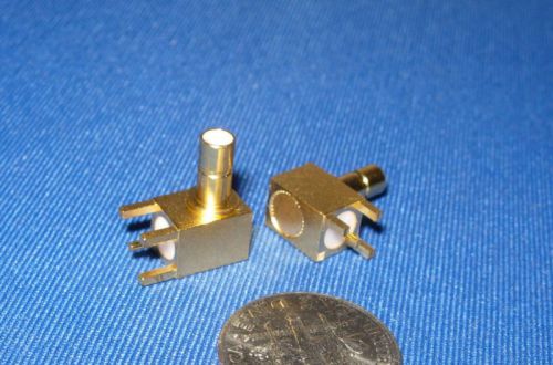 RF MICRO CONNECTOR GOLD COUPLER PC MOUNT SMA NOS!