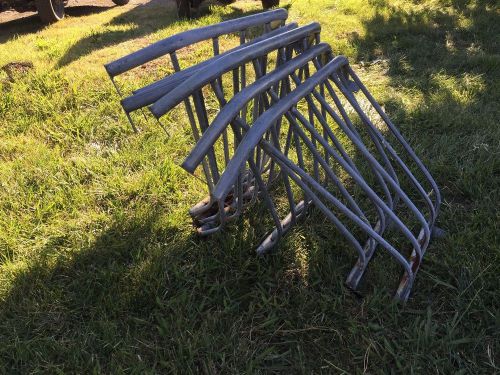 Galvanized steel pipe hay rack corner wall feeders for sale