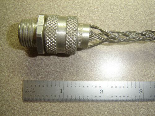 Bryant DC3138 3/8&#034; NPT Str. Male Strain Relief Grip, cord ( .312 - .375 )&#034; NEW