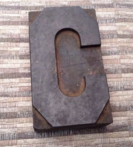 Vintage / Antique Letterpress 4&#034; Wood Printer&#039;s Type Letter &#034;C&#034;