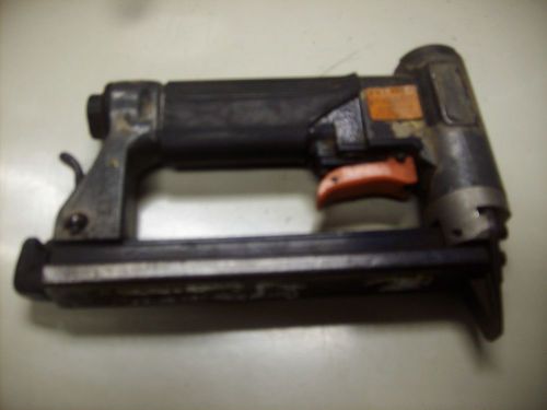 Stapler guns 16 Gauge 3/8&#034; -1&#034;