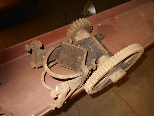 NICE ORIGINAL RARE  1-1/2 HP HERCULES ECONOMY MOUNTED PUMP JACK ASSEMBLY ENGINE