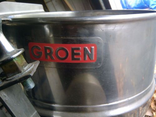 GROEN TILTING STEAM KETTLE MODEL D-20 STAINLESS