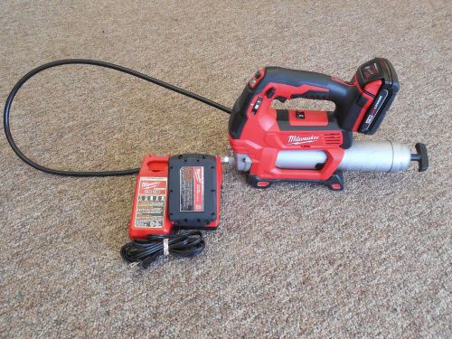 Milwaukee 2646-21 M18 Lithium-Ion 2-Speed Grease Gun