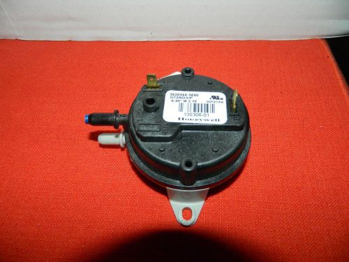 2 port pressure switch ..30 wc honeywell 100306-01 is20344-5680 for sale