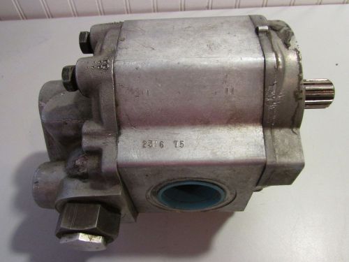 Hyster 137787-R Hydraulic Pump for Forklift.