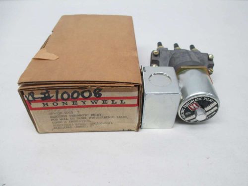 NEW HONEYWELL RP403D 1058 3 120V-AC PNEUMATIC RELAY D357322