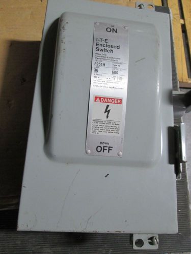 ITE SIEMENS F251H 30 Amp, 600 Volt, Fusible, Nema 12 Disconnect