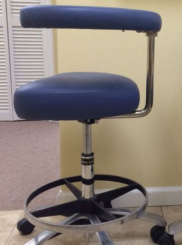 DENTAL ASSISTANT STOOL