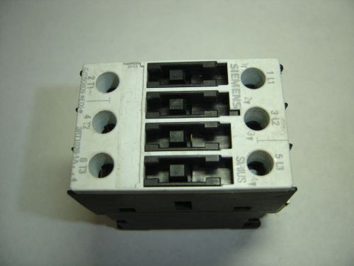 SIEMENS 3RT1026-1A CONTACTOR 3 N.O. PORTS 35A 600V 24V 50 HZ COIL