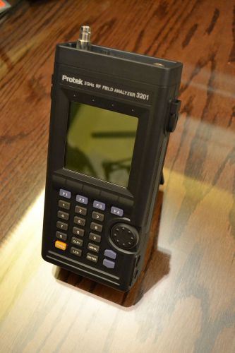 Protek 3201 --- 2GHz RF Field Strength Analyzer --- Handheld Spectrum Analyzer