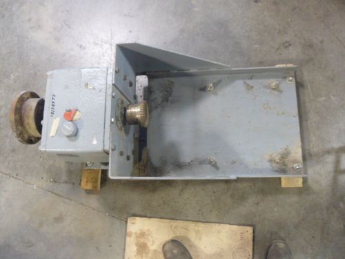 FALK ENCLOSED GEAR DRIVE #513857D MOD:303-1050F2A RATIO:4.970/1 USED