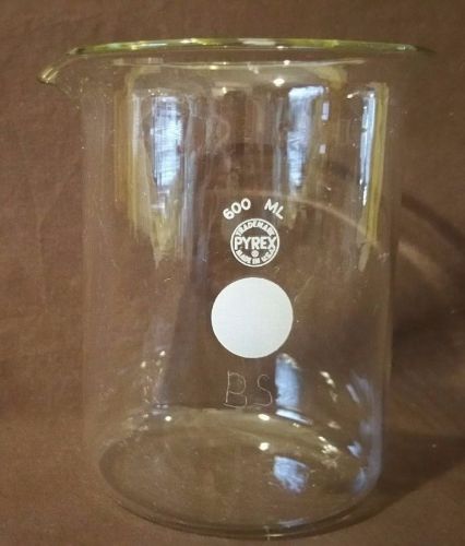 Pyrex 600 ml Glass Flask Flat Bottom - FREE SHIPPING within the USA!!!
