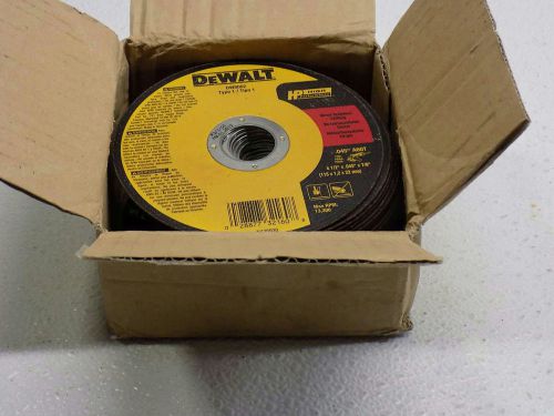 Lot of 25 DeWalt DW8062 4-1/2in. Metal Cutting Wheels