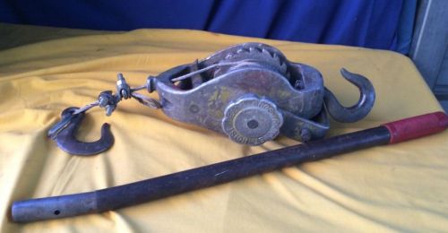 BeeBe Bros ModelC225A Ratchet Hoist Puller Come Along Vtg