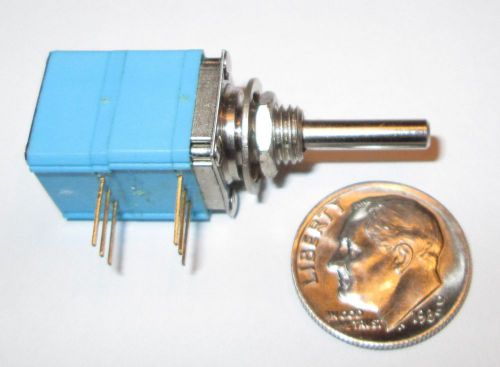 Clarostat  audio potentiometer  dual  50K OHM audio taper  1/2&#034; SQ.  1 pcs  NOS