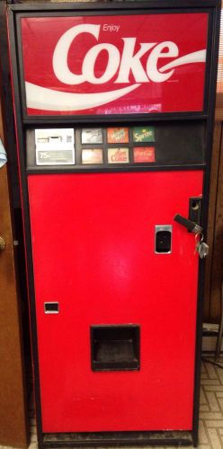 Vintage Coca Cola Machine Cans, Accepts Coins Only You Set Price Works Perfectly