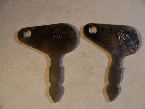 2   VINTAGE    TRACTOR    PRECUT KEYS      LOCKSMITH