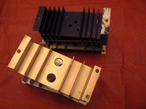 6 Heat Sinks, Aluminum, TO-3 and Through-hole, aprox  4.5 x 2 x 1.25 inch