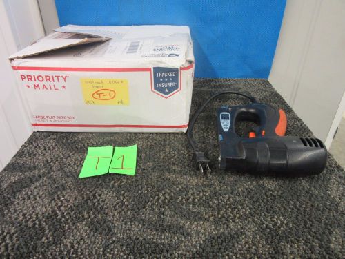 WESTWARD ELECTRIC NAIL STAPLE GUN 5/16&#034; 9/16&#034; 10D657 TOOL HOBBY FINISH SHOP USED