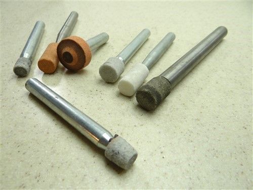 LOT OF 7 MOUNTED ABRASIVE STONES 13/32&#034; TO 1&#034; W/ ARBORES 3/8&#034; TO 1/2&#034;