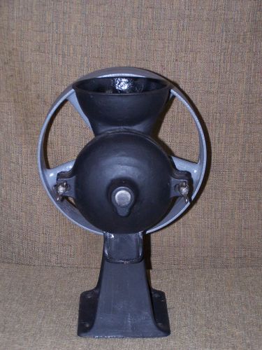 Corn Grain  Grinder vintage cast iron hit miss or v-belt