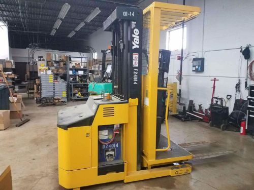 FORKLIFT - Yale Stand Up Order Picker 3000LB