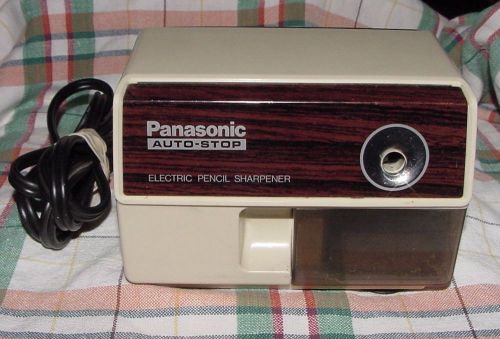 VTG PANASONIC AUTO STOP ELECTRIC PENCIL SHARPENER TESTED WORKS KP-110 SHARP LEAD