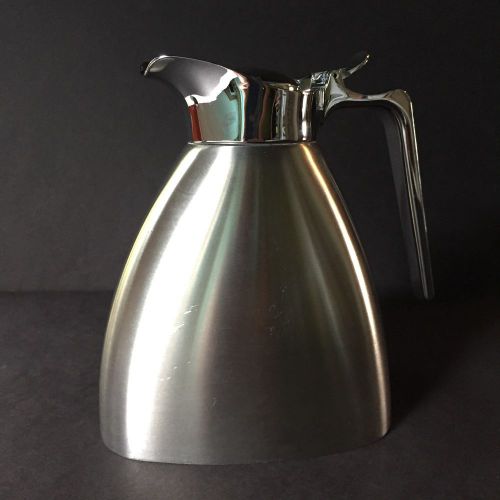 Restaurant Quality Spring USA Model 17598 14 Oz Stainless Steel Beverage Server