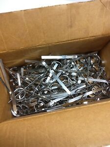 LOT OF 100 BAND-IT J240 TYPE 201 STAINLESS PREFORMED CLAMPS 3/4&#034;X1/4&#034;X.020 (NEW)