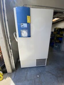 Thermo Scientific 8250 Laboratory -86 Freezer - AS IS