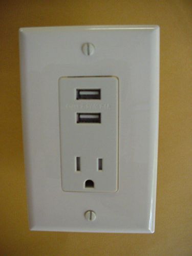 Pass &amp; Seymour Double USB Port + Plus 120V Power Receptacle