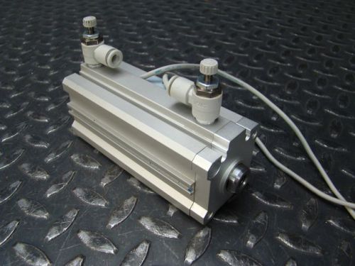 SMC Pneumatic Cylinder CDW2KB32-75D 75mm Travel