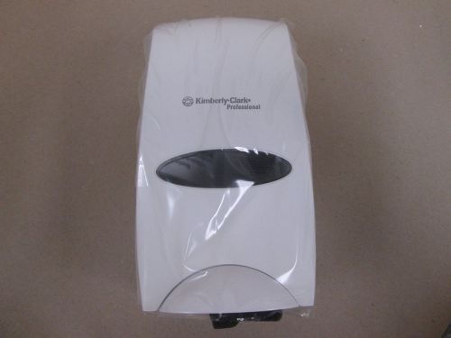 Kimberly-Clark Professional SERIES ONEPAK 800ml. Skin Care Dispenser 91182