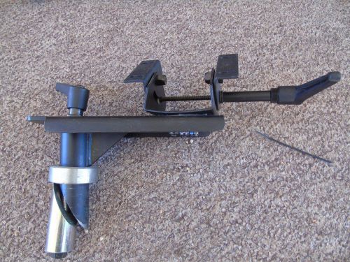 GAMBER JOHNSON SWIVEL COMPUTER MOUNT