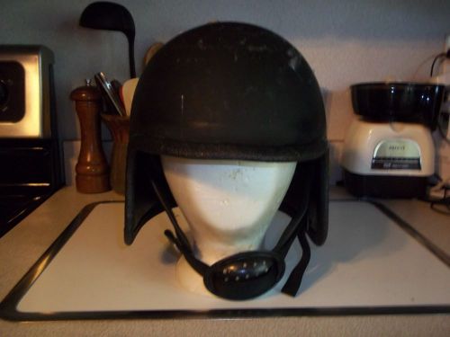 VINTAGE RIOT HELMET  LARGE MODEL 600 SUPER SEER CORP. POLICE