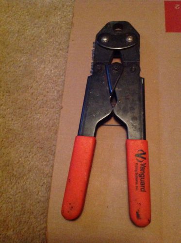 Vanguard Piping System 1/2 inch PEX Crimp Tool