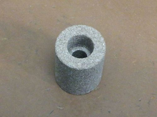 Norton 23A80-L8VBE 3/4&#034; x 1&#034; x 1/4&#034;  Alundum Grinding wheels Qty of  300