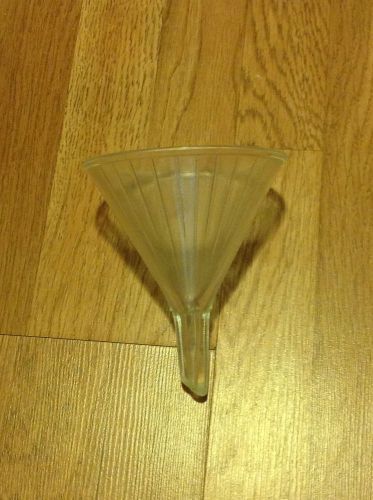 GLASS FUNNEL