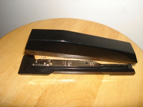 VINTAGE UNIQUE WORKING FABER CASTELL COLOR BLACK MADE IN SWEDEN DESK STAPLER